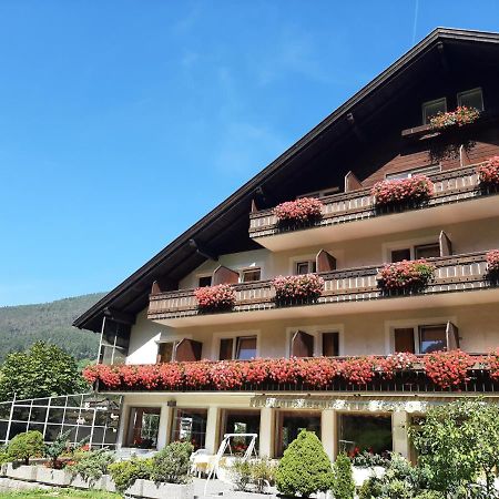 Hotel Rodes Urtijëi Dış mekan fotoğraf